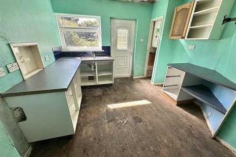 2 bedroom semi-detached bungalow for sale, Ennerdale Road, Dewsbury