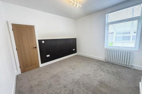 2 bedroom bungalow for sale, Ashwood Crescent, Walkerville, Newcastle upon Tyne, Tyne and Wear, NE6 4PL