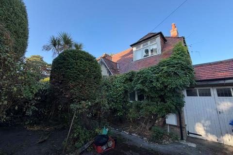 3 bedroom detached house for sale, 36 Mayfield Avenue, Poole, Dorset, BH14 9NY