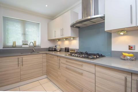 3 bedroom terraced house for sale, Bluehouse Lane, Limpsfield, Oxted