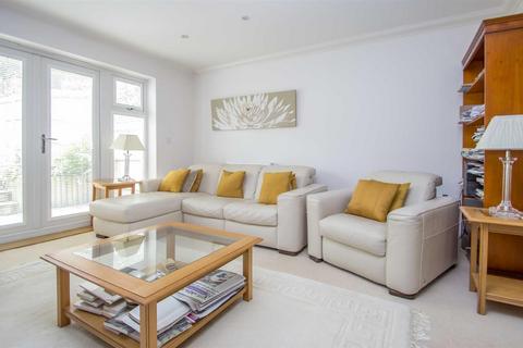 3 bedroom terraced house for sale, Bluehouse Lane, Limpsfield, Oxted