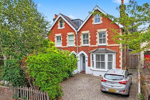undefined, Milbourne Lane, Esher, KT10