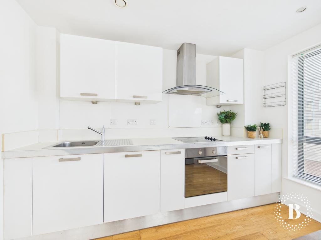 Apartment in Sheffield - View 3