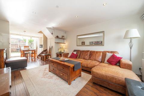 3 bedroom semi-detached house for sale, Fairlawns, Twickenham TW1