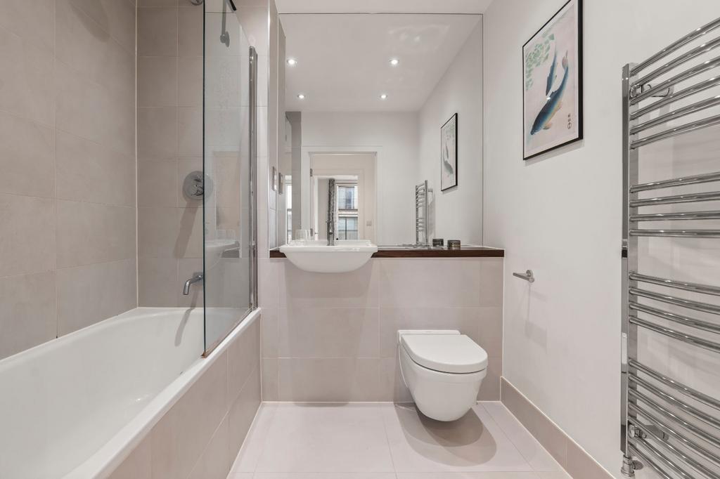 Apartment in London - View 5