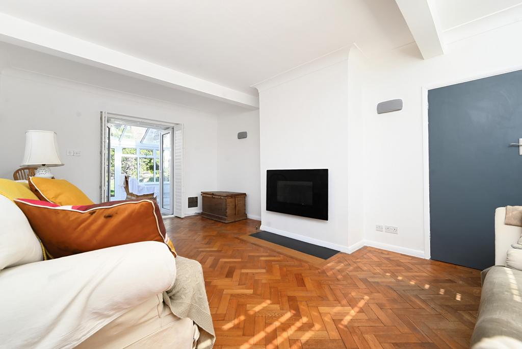 House in Brighton - View 3
