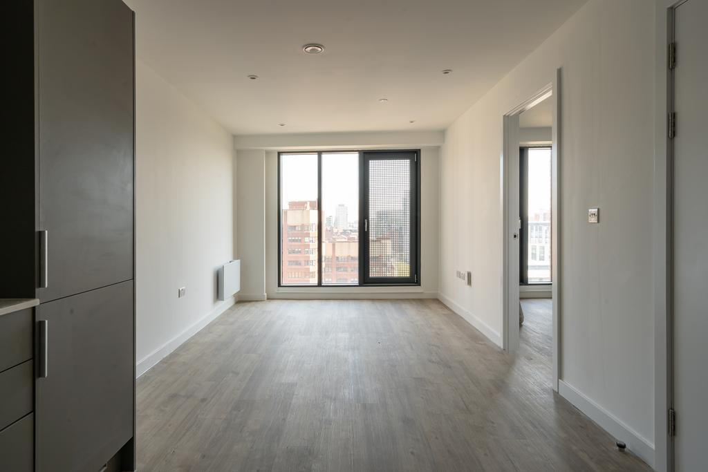 Apartment in Leeds, West Yorkshire - View 2