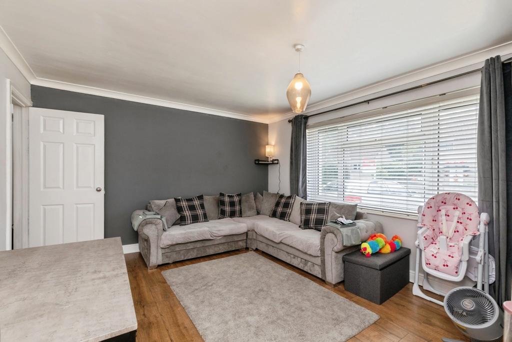 Apartment in Somerset - View 4
