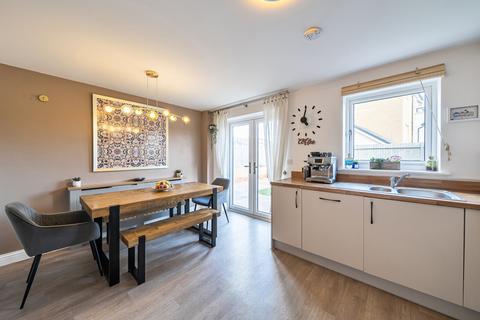 3 bedroom semi-detached house for sale, Wycombe Close, Littlemore, Oxford