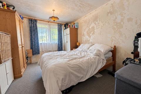 undefined, Davison Close, Leicester, Leicestershire, LE5 4EQ