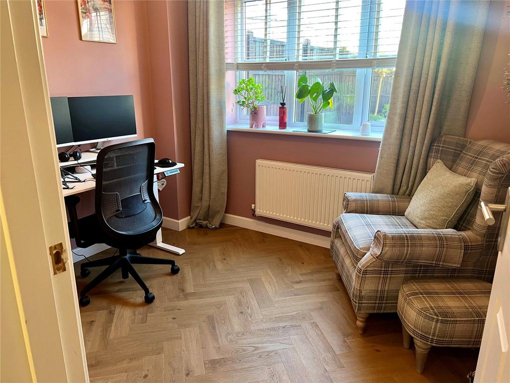 House in Braunstone - View 4