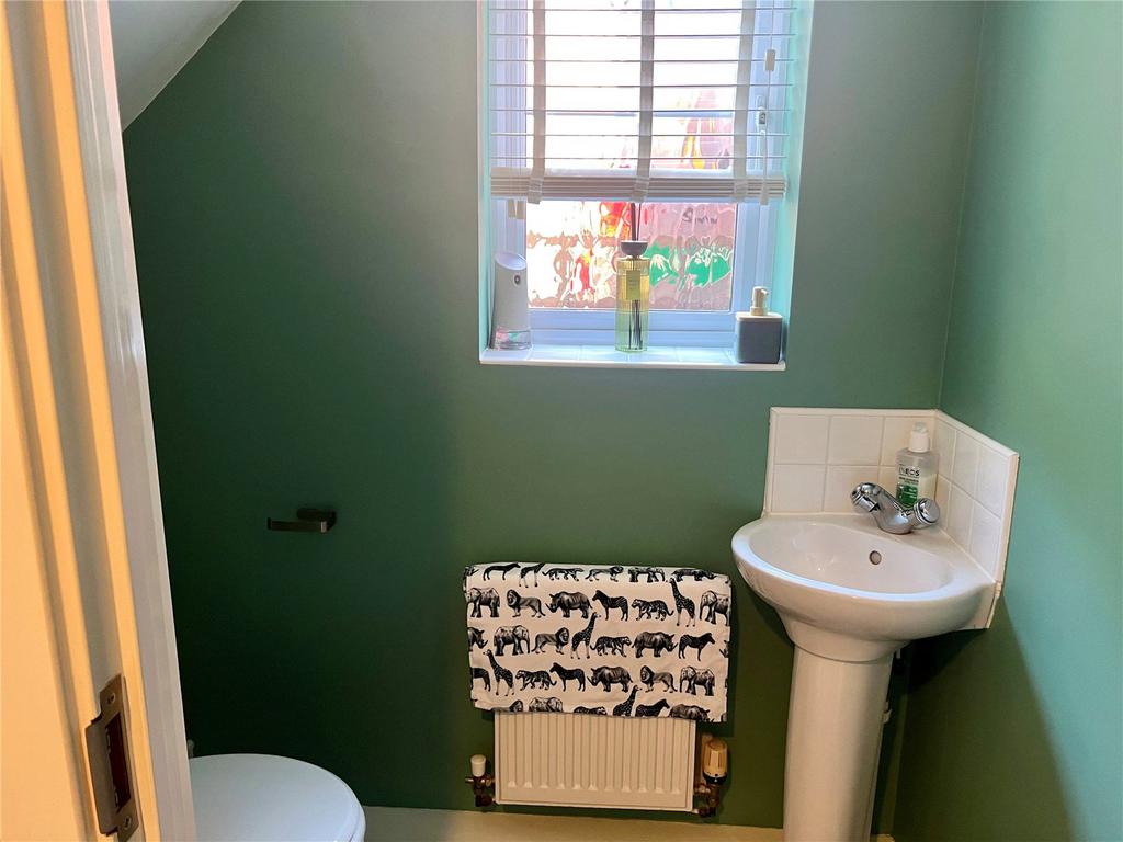 House in Braunstone - More