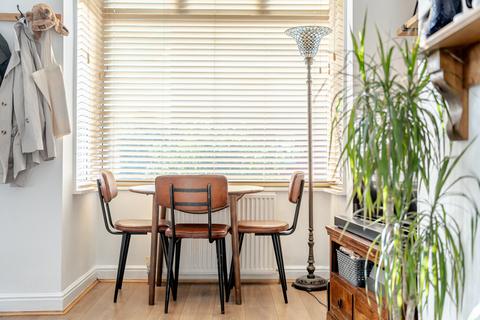 2 bedroom terraced house for sale, Lumley Road, Leeds LS4