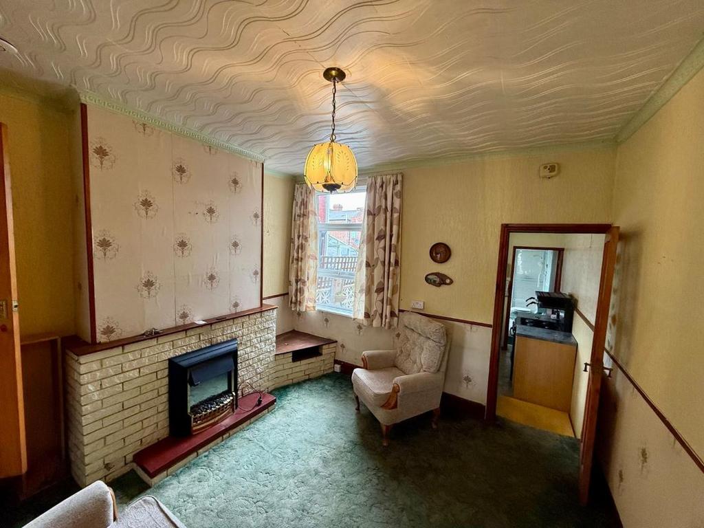 House in Oldbury - More
