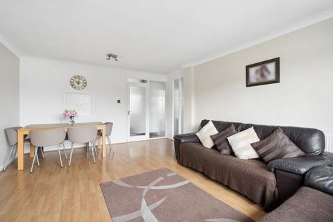 2 bedroom flat for sale, Whitchurch Lane, Edgware HA8