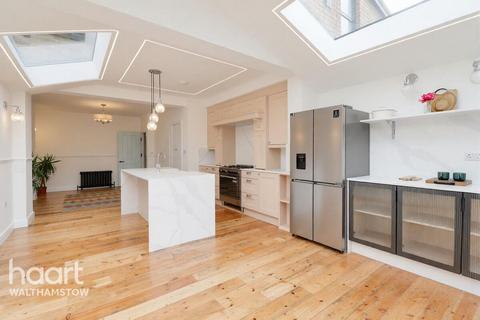 4 bedroom terraced house for sale, Aubrey Road, Walthamstow