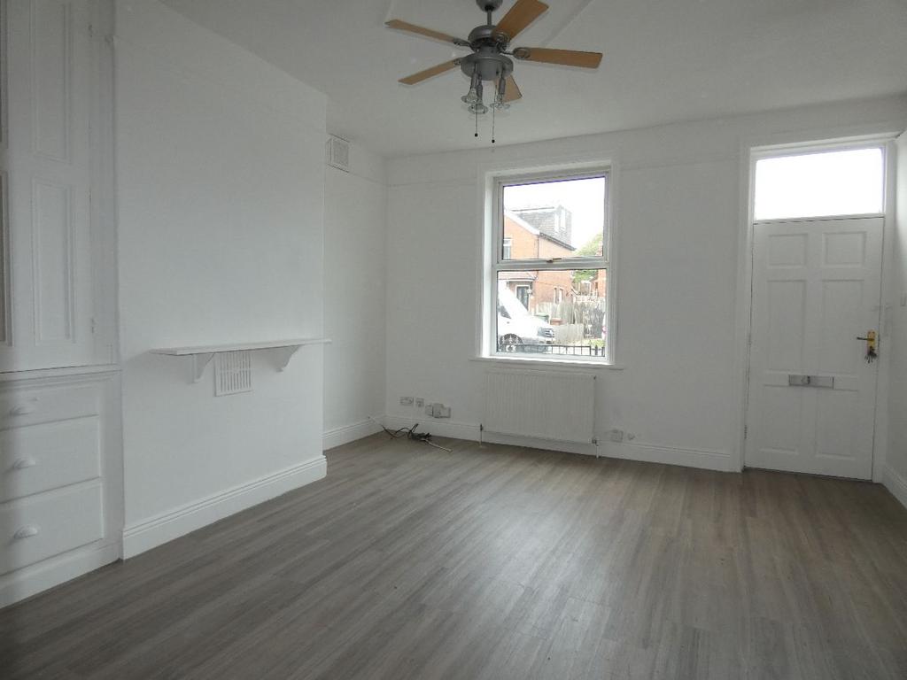 House in Leeds - View 2