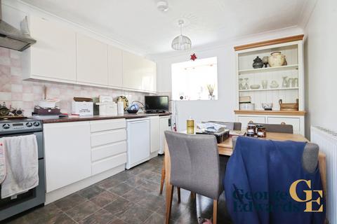 3 bedroom semi-detached house to rent, FISHGUARD SA65