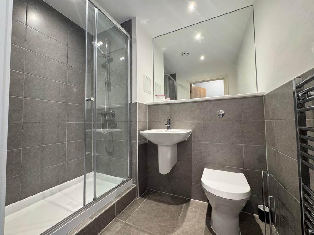 Apartment in Prospect Place - View 5