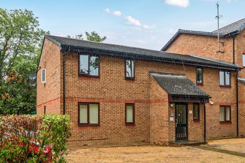 2 bedroom apartment for sale, Bernard Ashley Drive, London