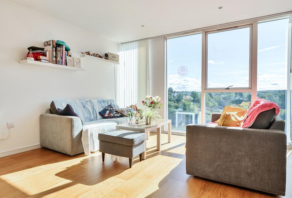 Apartment in Somerset
