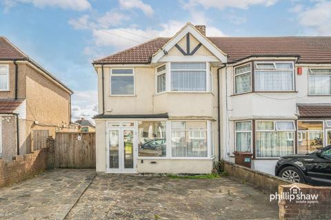 3 bedroom end of terrace house for sale, Loretto Gardens, Harrow, HA3
