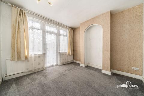 3 bedroom end of terrace house for sale, Loretto Gardens, Harrow, HA3