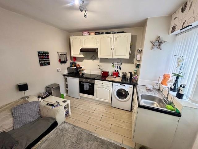 House in Sutton Coldfield - View 4