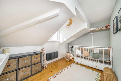 3 bedroom flat for sale, Patshull Road, London NW5