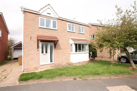 4 bed detached house for rent in Newton Drive, HU17