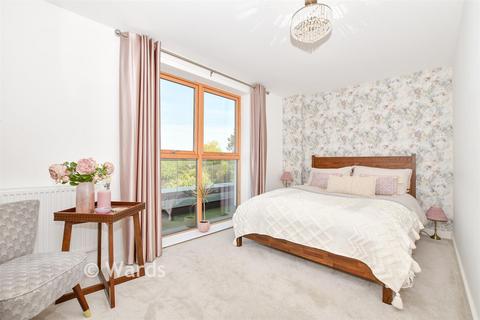 2 bedroom apartment for sale, Iron House, Tonbridge TN9
