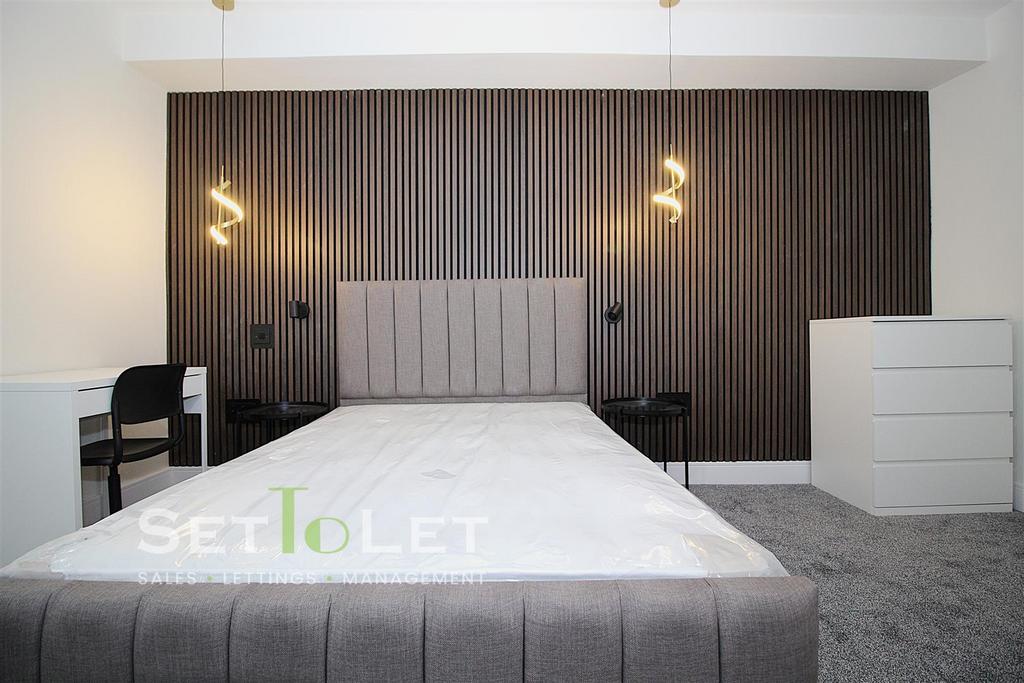 Apartment in Leicester - View 4
