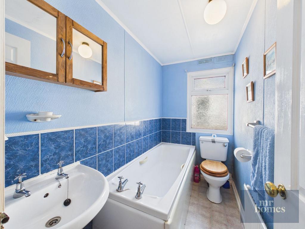 House in Cardiff - View 4