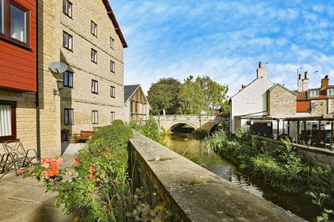 2 bedroom retirement property for sale, Potter Hill, Pickering YO18