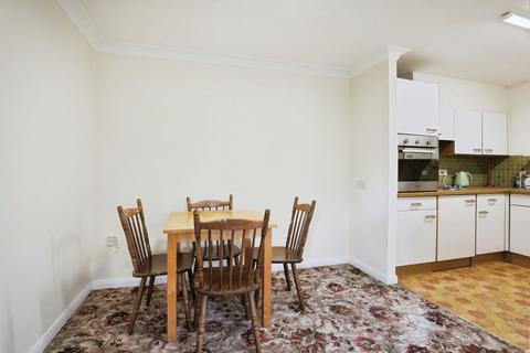 2 bedroom retirement property for sale, Potter Hill, Pickering YO18