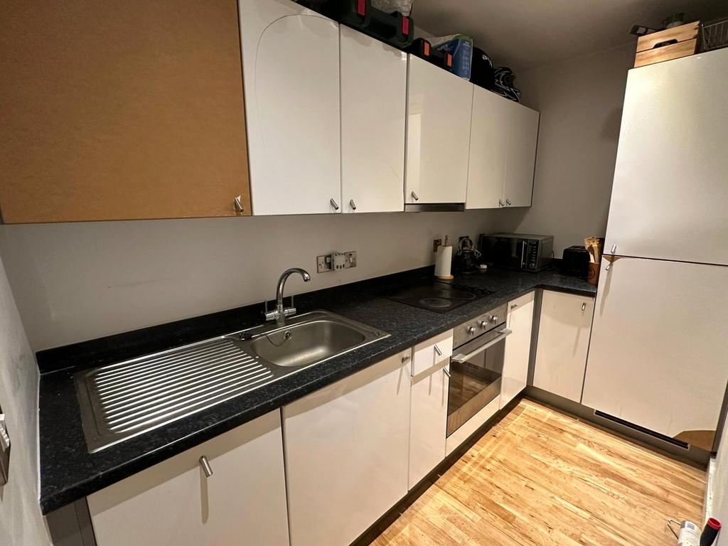 Apartment in Merseyside - View 4