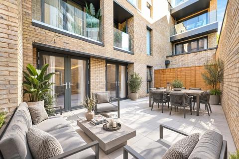 2 bedroom apartment for sale, Shepherds Bush Road, London