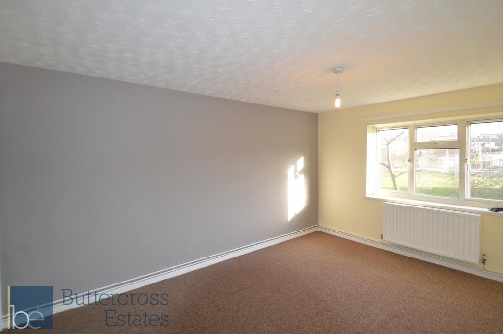 Apartment in Beeston - View 5