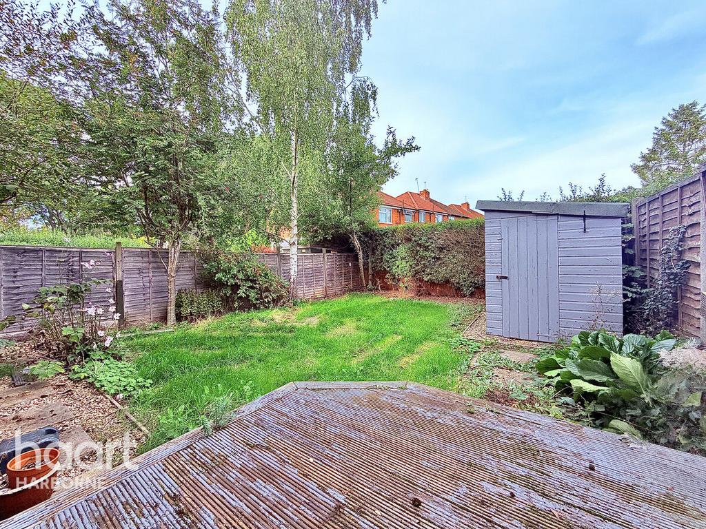 Apartment in Birmingham, Walkers Heath - View 4