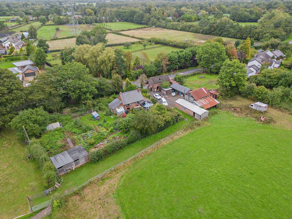 Knutsford Road, Alderley Edge SK9
