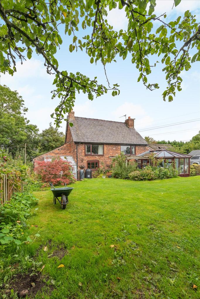 Knutsford Road, Alderley Edge SK9 - View 2