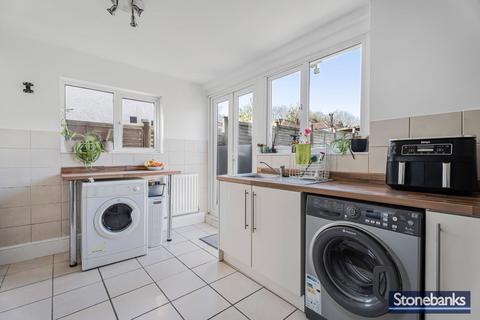 3 bedroom semi-detached house for sale, East Drive, Watford WD25
