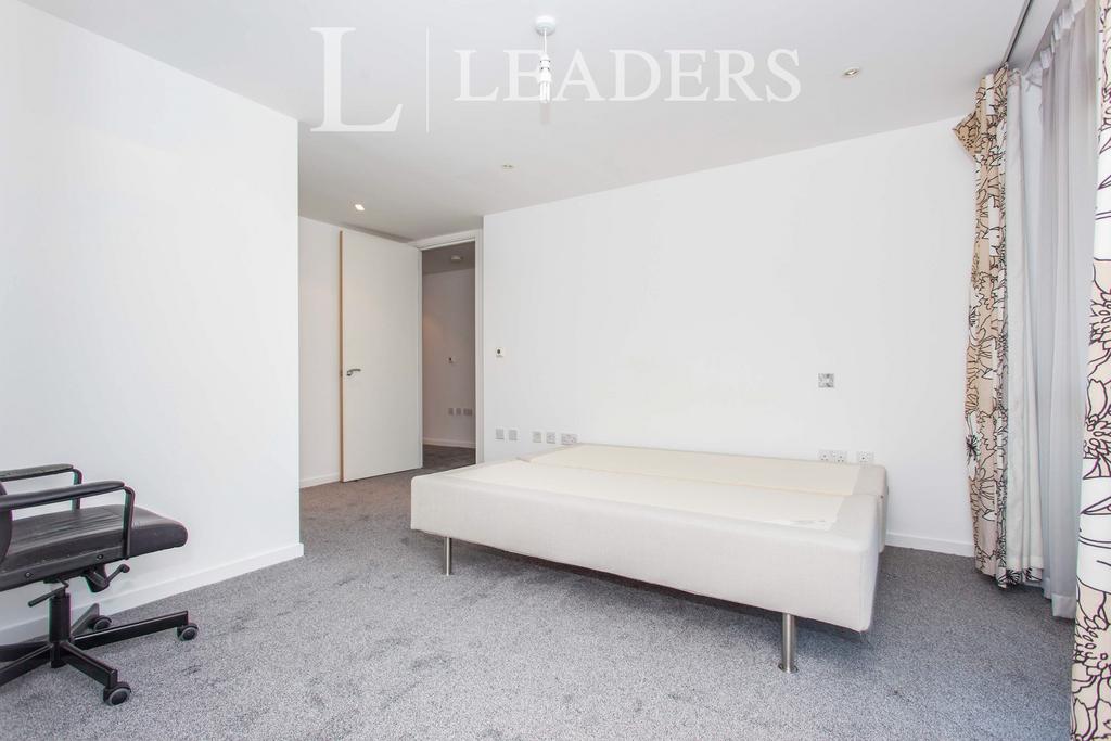 Apartment in Cambridge, Petersfield - More