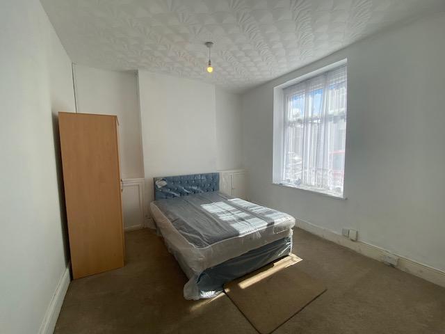 House in CARDIFF - View 2