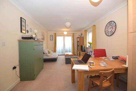 2 bedroom apartment to rent, BRIDGE WHARF, CHERTSEY