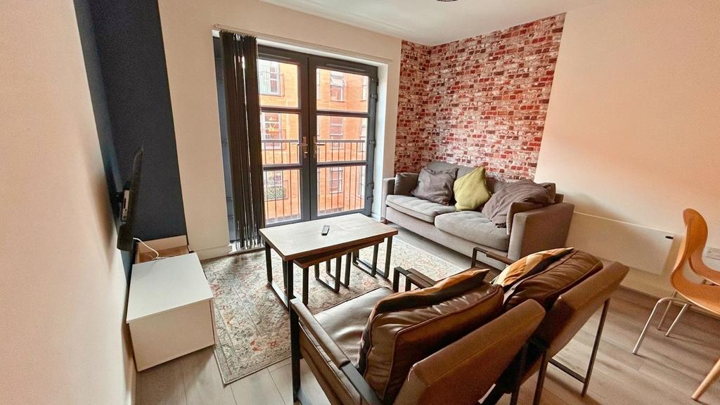 Apartment in Birmingham - More
