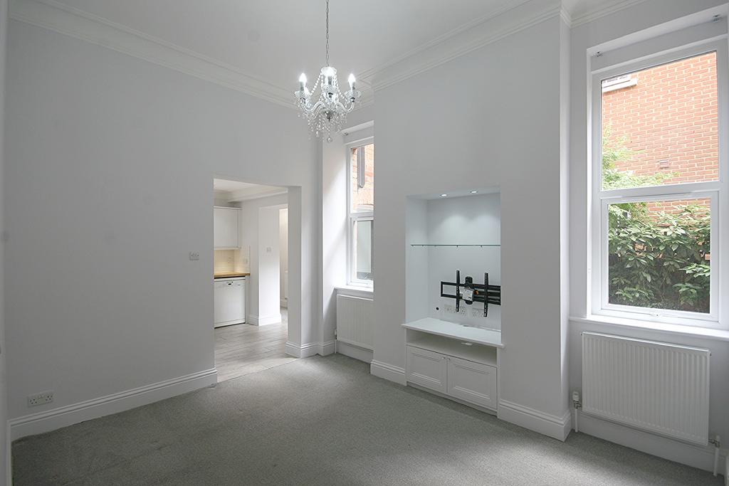 Apartment in Bromley - View 4