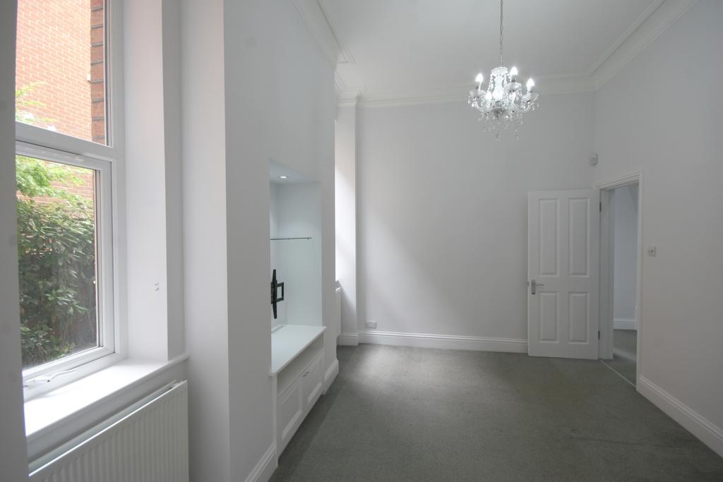 Apartment in Bromley - View 5