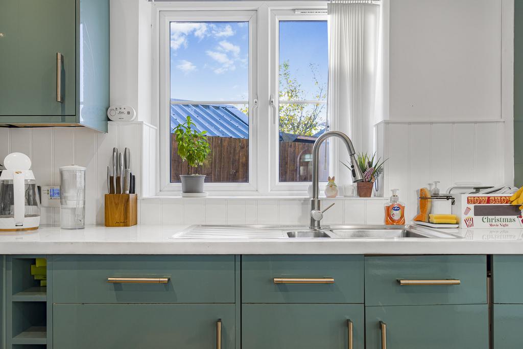 House in Bristol, Winterbourne - View 5