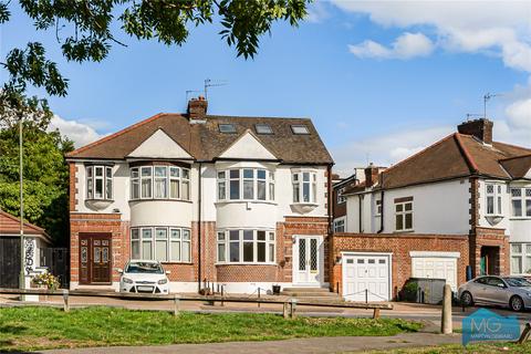4 bedroom semi-detached house for sale, East Walk, East Barnet, Barnet, EN4